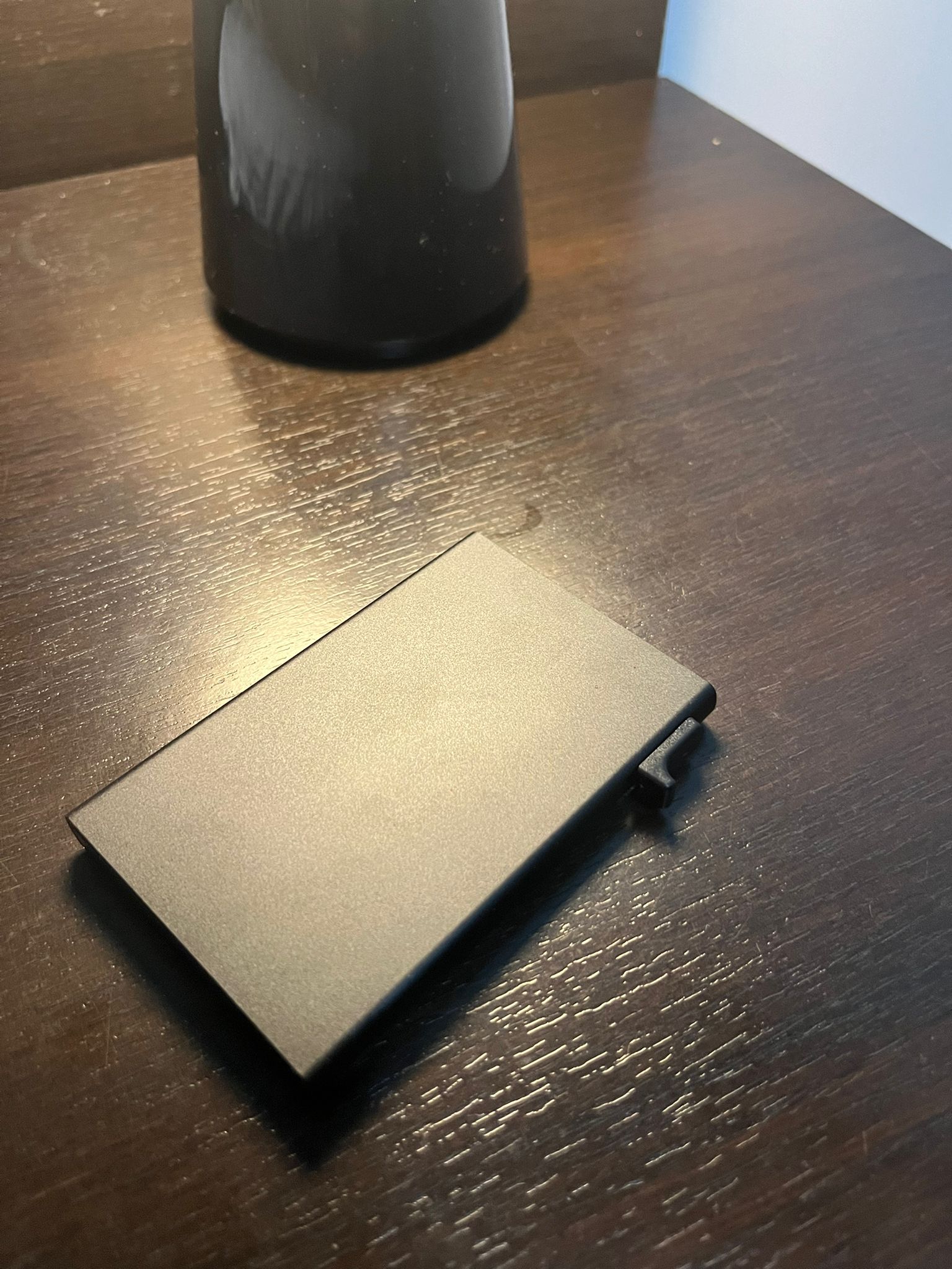 🧲Magnetni drzac za karice